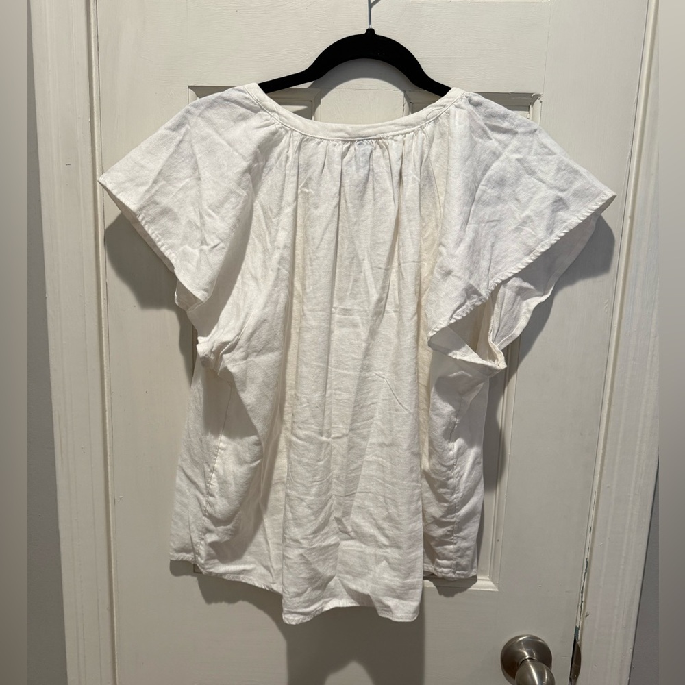 Universal Threads white top - image 2